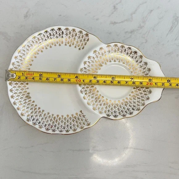 Queen Anne Bone China Snack Set Gold Filigree Teacup Tray England Vtg Tea Party - Picture 5 of 15